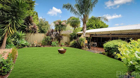 Only 35 minutes from the heart of Melbourne City 